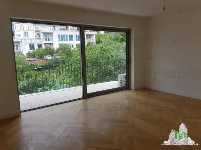 Apartament de vanzare in Kotor Muntenegru - foto 6