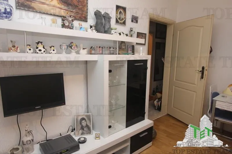 Villa for Sale in Tivat, Montenegro - foto 13