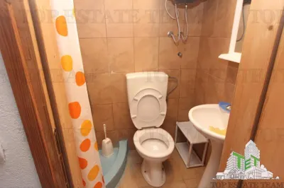 Villa for Sale in Tivat, Montenegro - foto 4