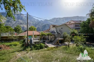 Casa de vanzare in Kotor Muntenegru - foto 15