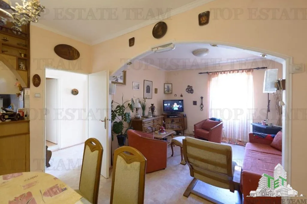 Casa de vanzare in Kotor Muntenegru - foto 4