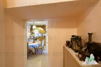 Casa de vanzare in Kotor Muntenegru - foto 8