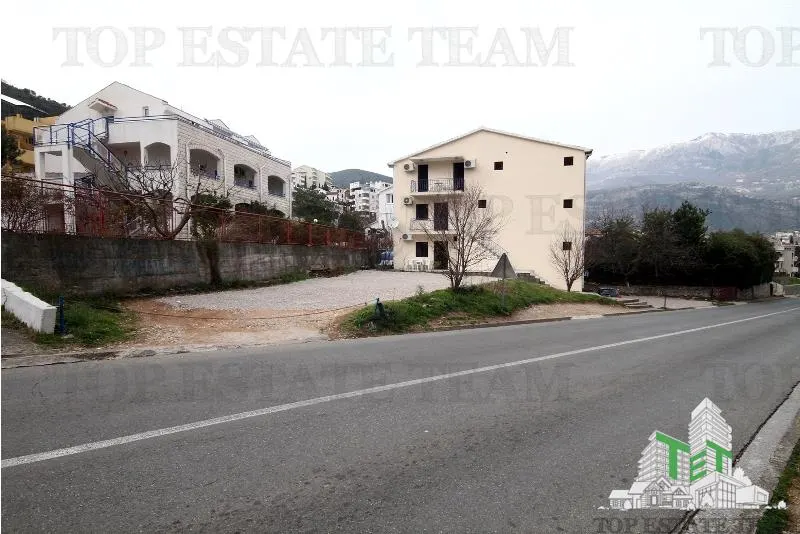 Villa for Sale in Budva, Montenegro - foto 3