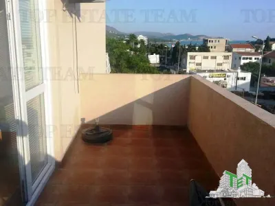 Villa for Sale in Bar, Montenegro - foto 3