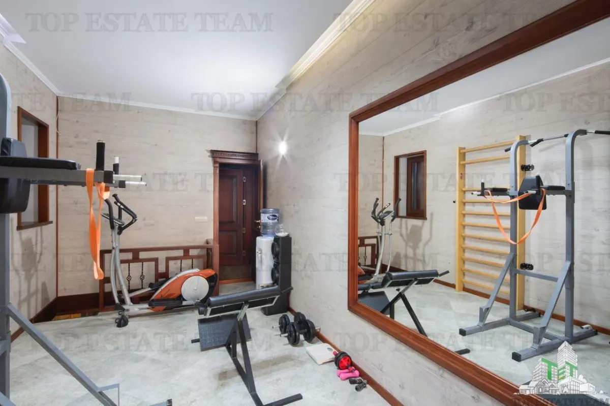 Casa de vanzare in Kotor Muntenegru - foto 14