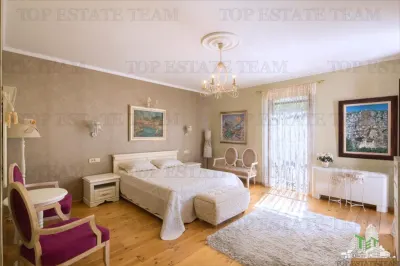 Casa de vanzare in Kotor Muntenegru - foto 3