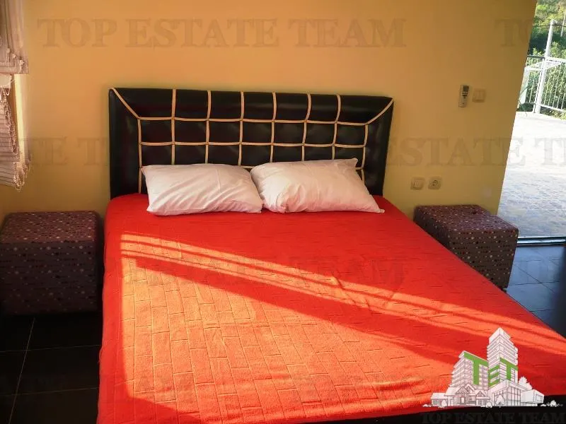 Villa for Sale in Tivat, Montenegro - foto 11