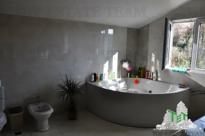 Casa de vanzare in Herceg-Novi Muntenegru - foto 9