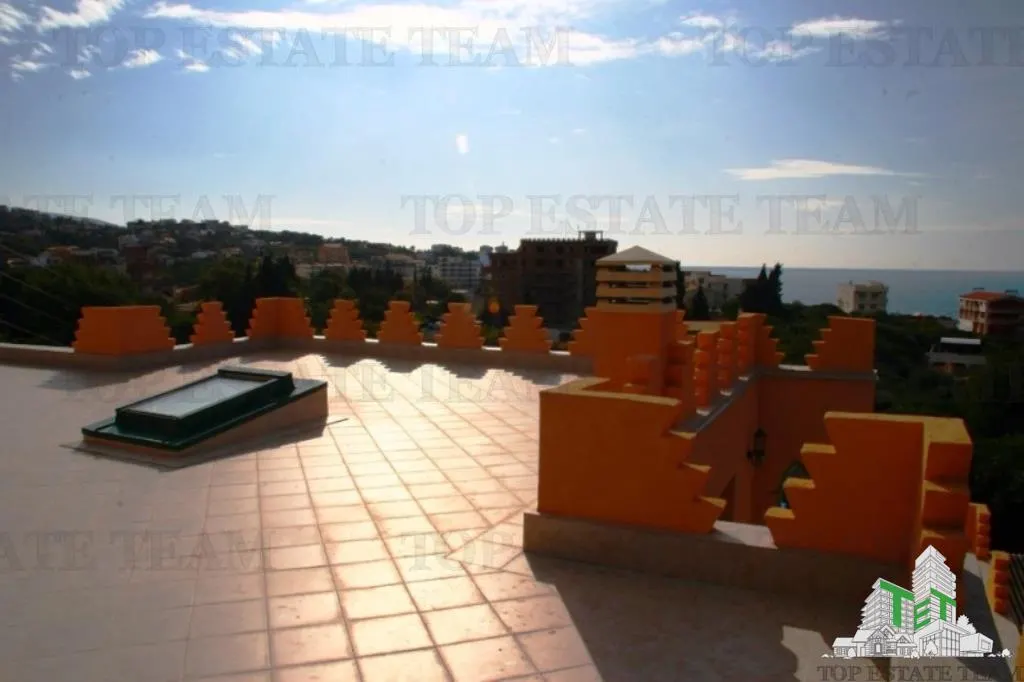 Villa for Sale in Bar, Montenegro - foto 11