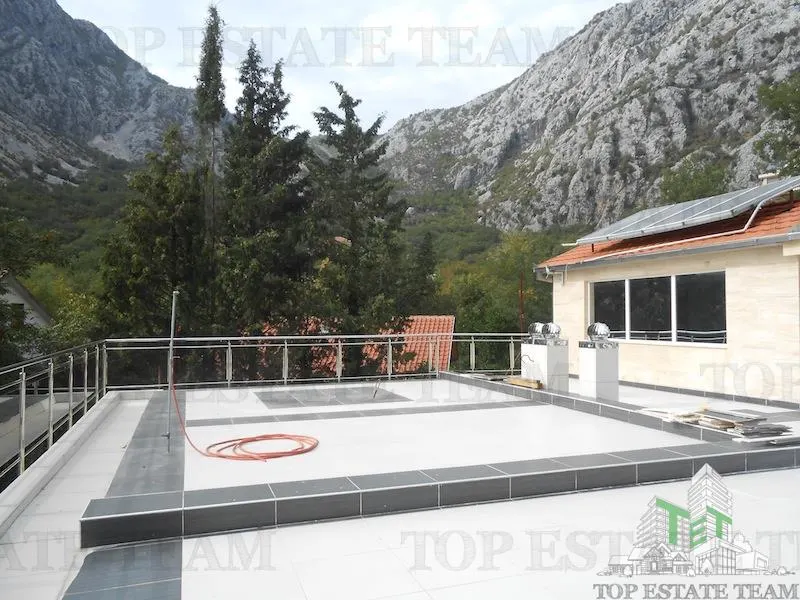 Vila de vanzare in Kotor Muntenegru - foto 8