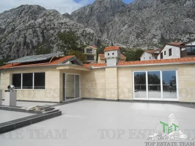 Vila de vanzare in Kotor Muntenegru - foto 9