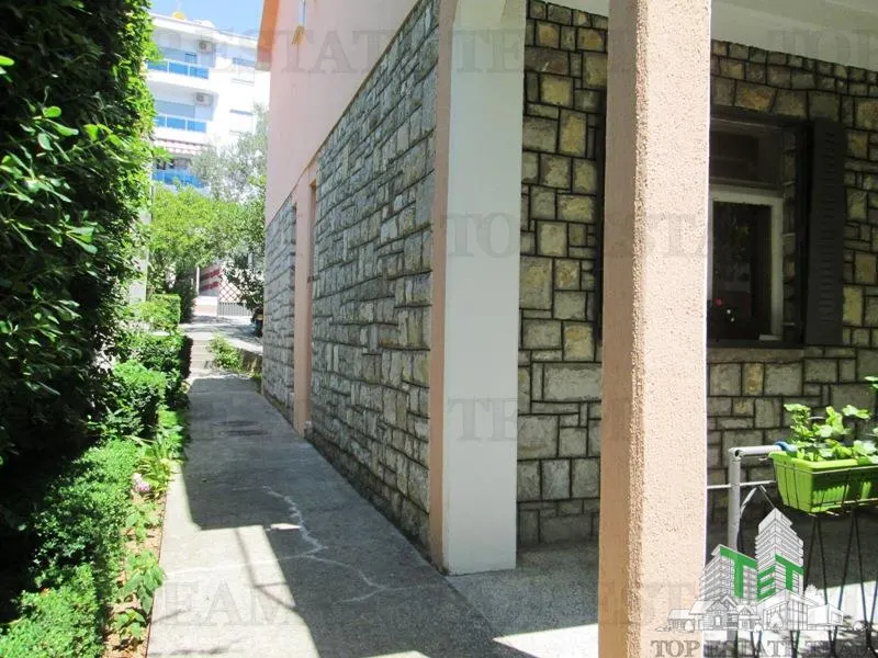 Villa for Sale in Budva, Montenegro - foto 12
