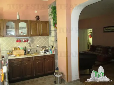 Villa for Sale in Budva, Montenegro - foto 3