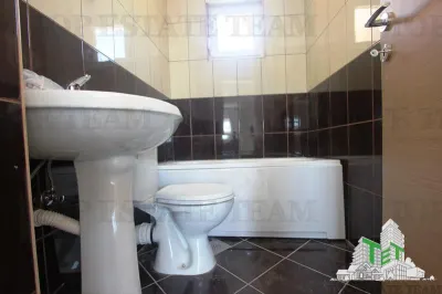 Casa de vanzare in Herceg-Novi Muntenegru - foto 17