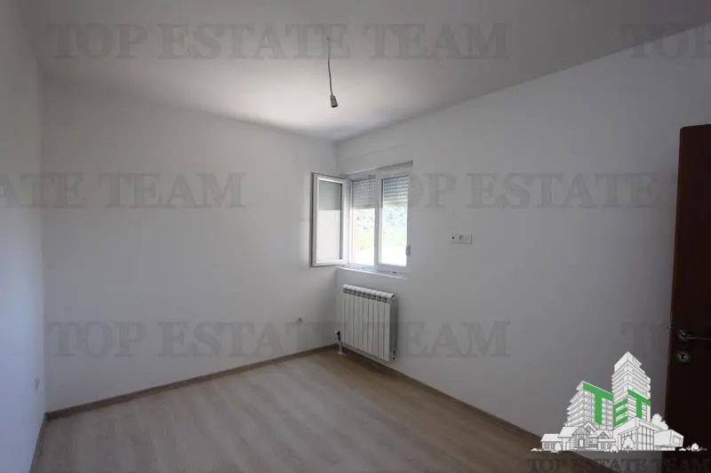 Casa de vanzare in Herceg-Novi Muntenegru - foto 9