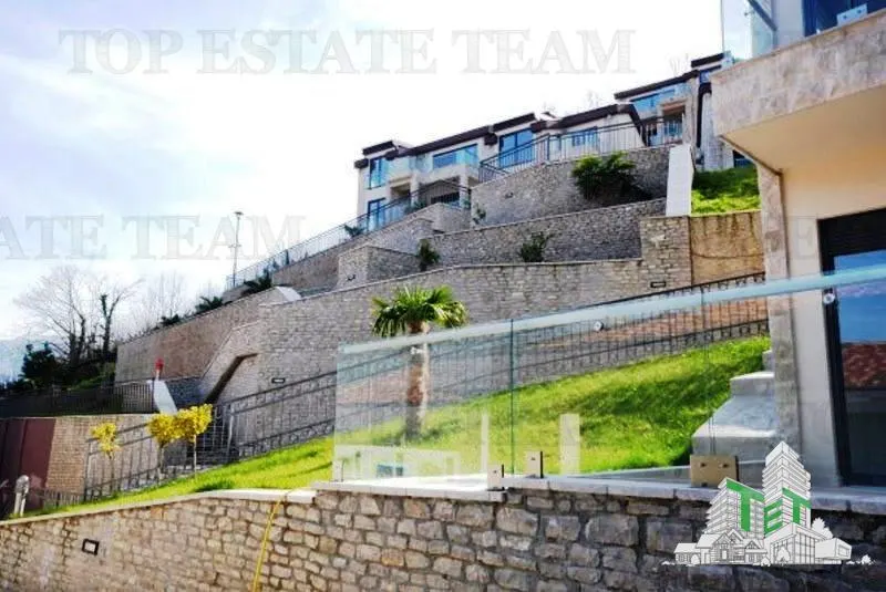 Apartament de vanzare in Kotor Muntenegru - foto 18