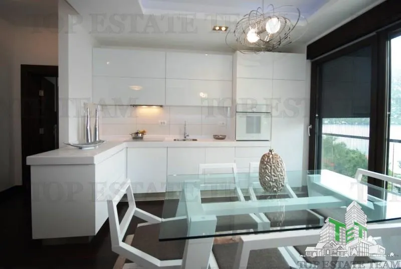 Apartament de vanzare in Kotor Muntenegru - foto 3