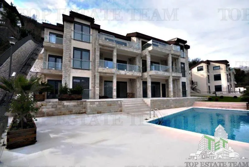 Apartament de vanzare in Kotor Muntenegru - foto 22