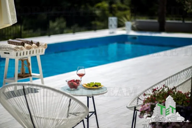 Casa de vanzare in Herceg-Novi Muntenegru - foto 4