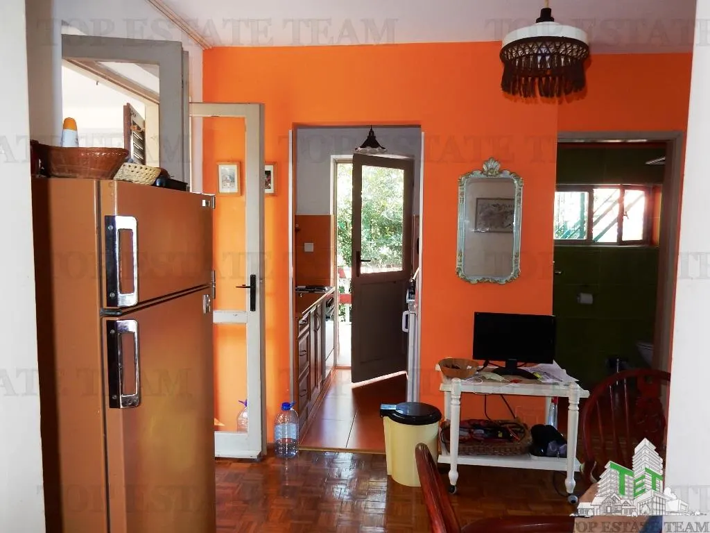 Casa de vanzare in Tivat Muntenegru - foto 4