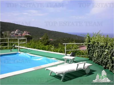 Casa de vanzare in Herceg-Novi Muntenegru - foto 7