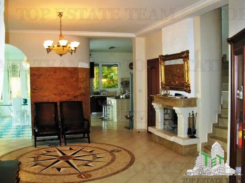 Apartment for Sale in Budva, Montenegro - foto 4