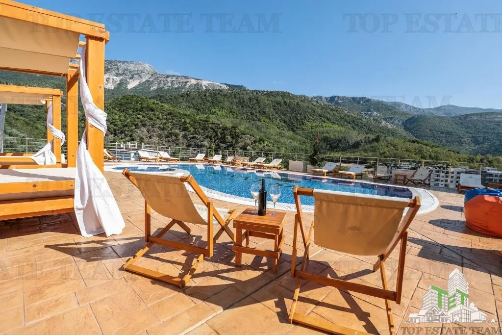 Apartment for Sale in Budva, Montenegro - foto 11