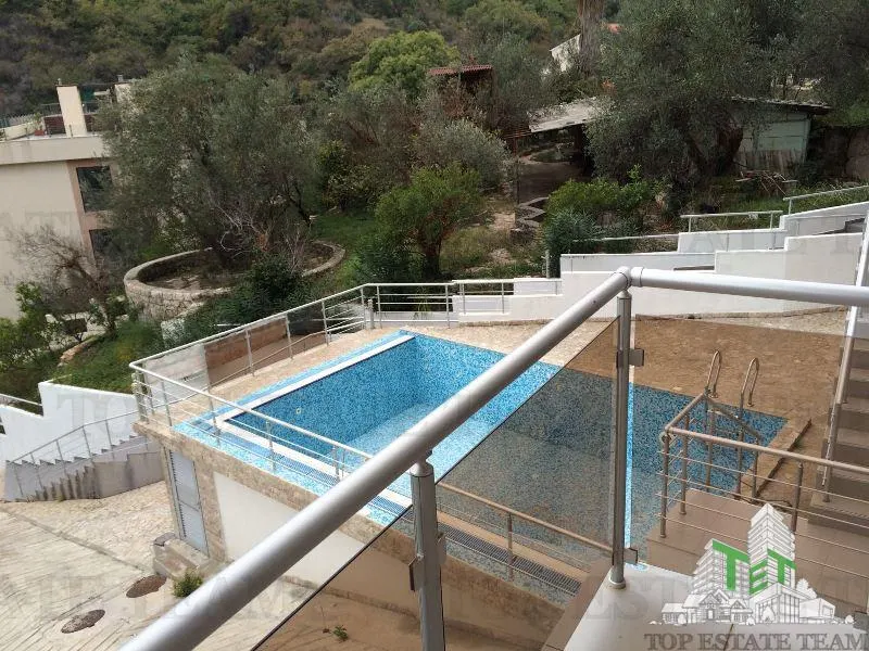 Apartment for Sale in Budva, Montenegro - foto 10