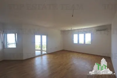 Villa for Sale in Kotor, Montenegro - foto 11