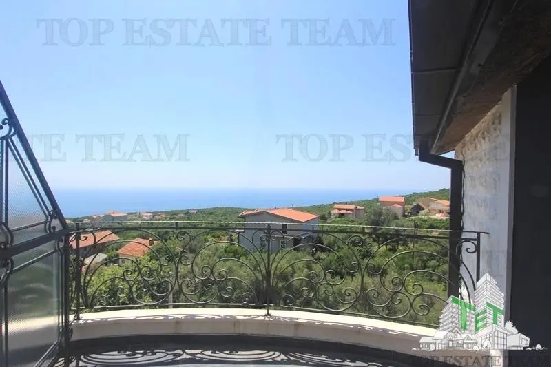 Villa for Sale in Kotor, Montenegro - foto 13