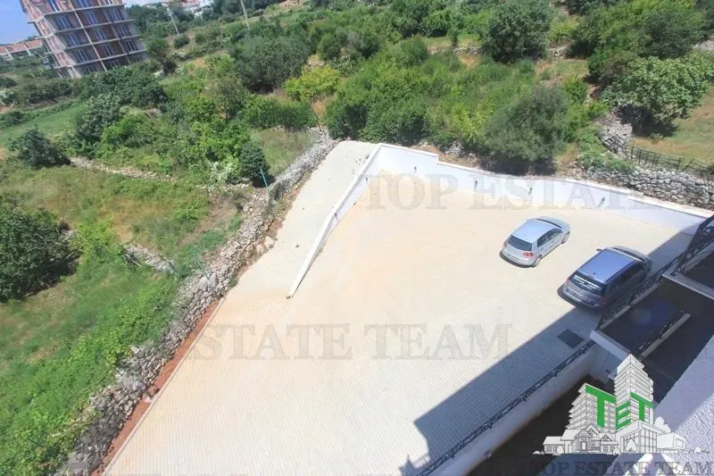 Villa for Sale in Kotor, Montenegro - foto 17