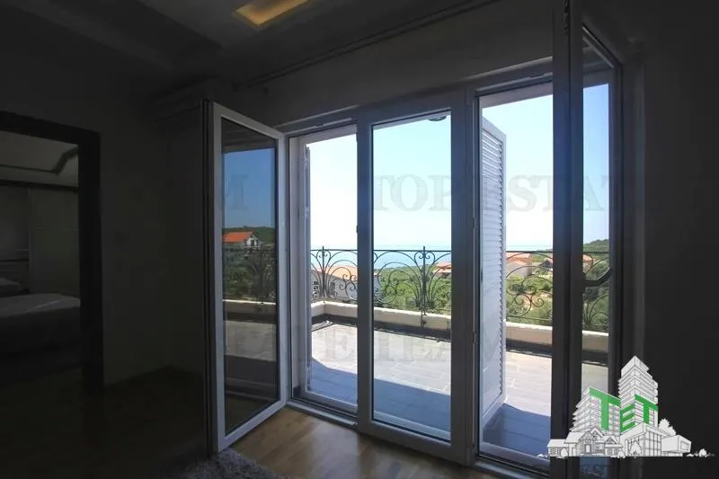 Villa for Sale in Kotor, Montenegro - foto 5