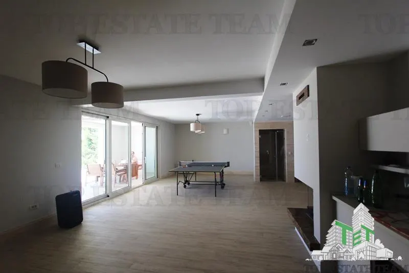 Villa for Sale in Budva, Montenegro - foto 11