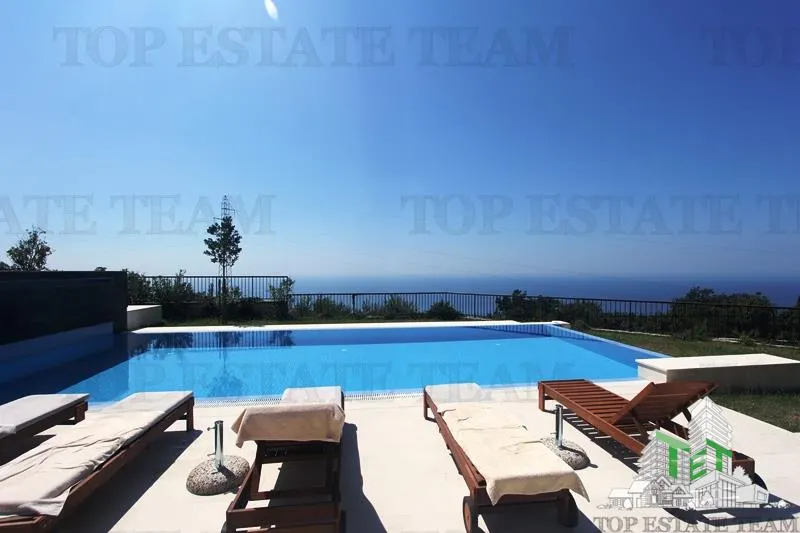 Villa for Sale in Budva, Montenegro - foto 6