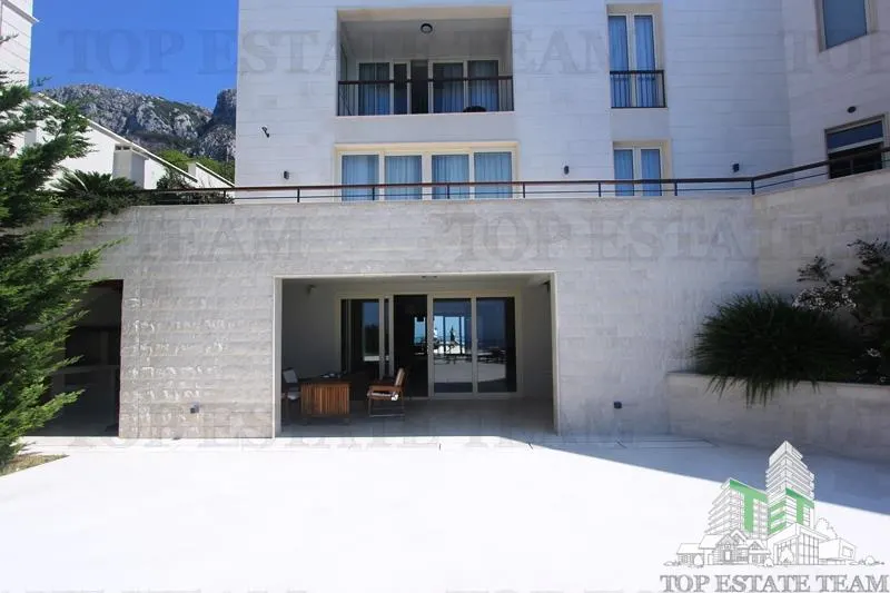 Villa for Sale in Budva, Montenegro - foto 7