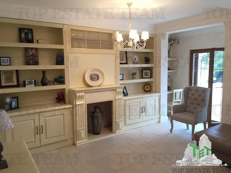 Villa for Sale in Bar, Montenegro - foto 4
