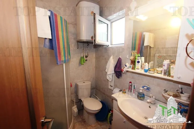 Apartment for Sale in Budva, Montenegro - foto 11