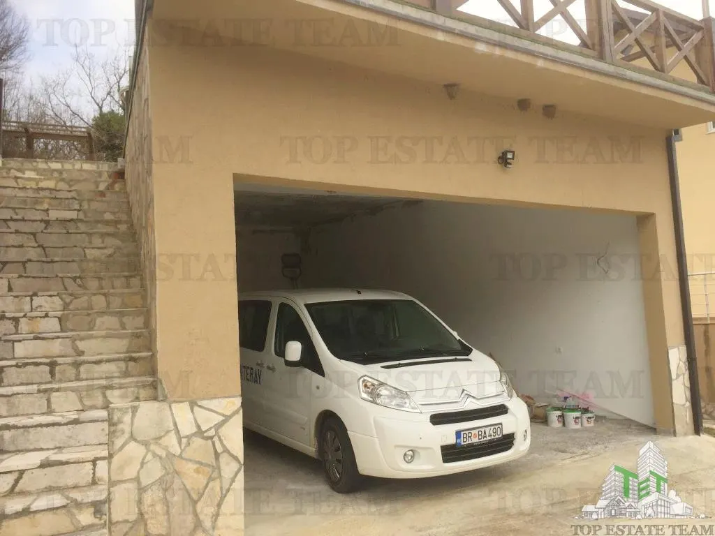 Villa for Sale in Bar, Montenegro - foto 23