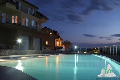 Villa for Sale in Bar, Montenegro - foto 4