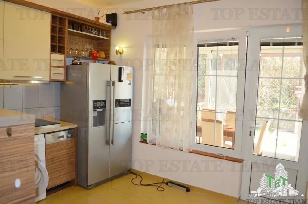 Villa for Sale in Bar, Montenegro - foto 8