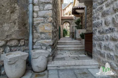 Villa for Sale in Kotor, Montenegro - foto 11