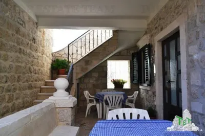 Villa for Sale in Kotor, Montenegro - foto 15