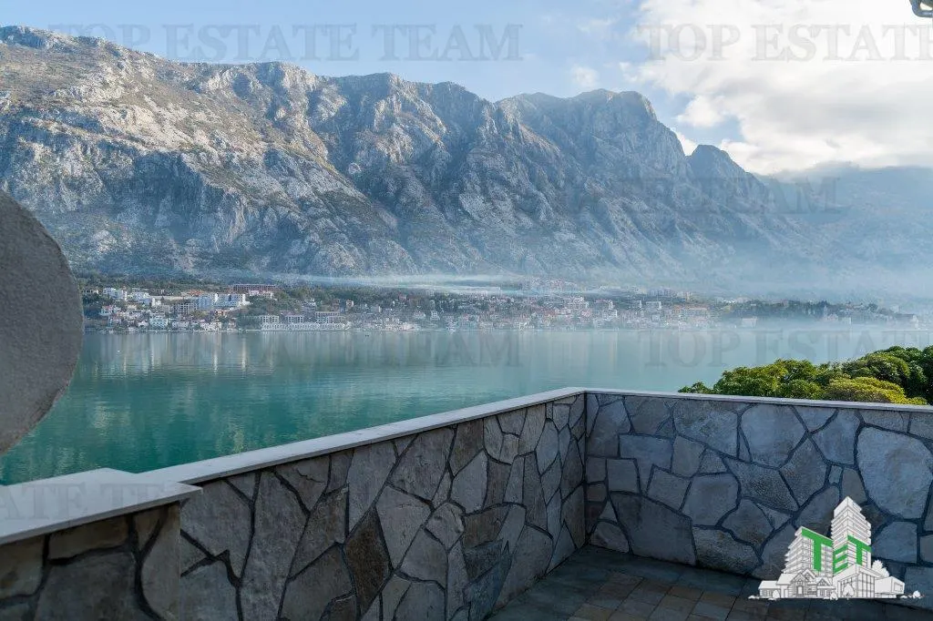 Villa for Sale in Kotor, Montenegro - foto 20