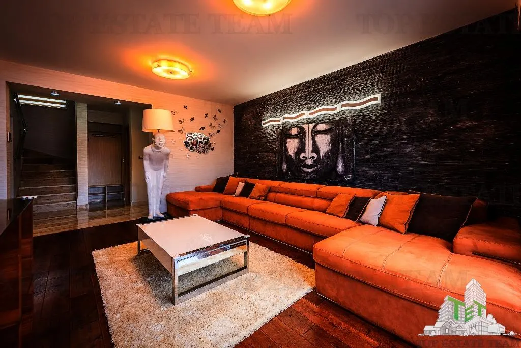 Villa for Sale in Tivat, Montenegro - foto 15