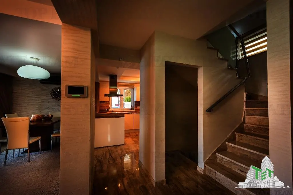 Villa for Sale in Tivat, Montenegro - foto 17
