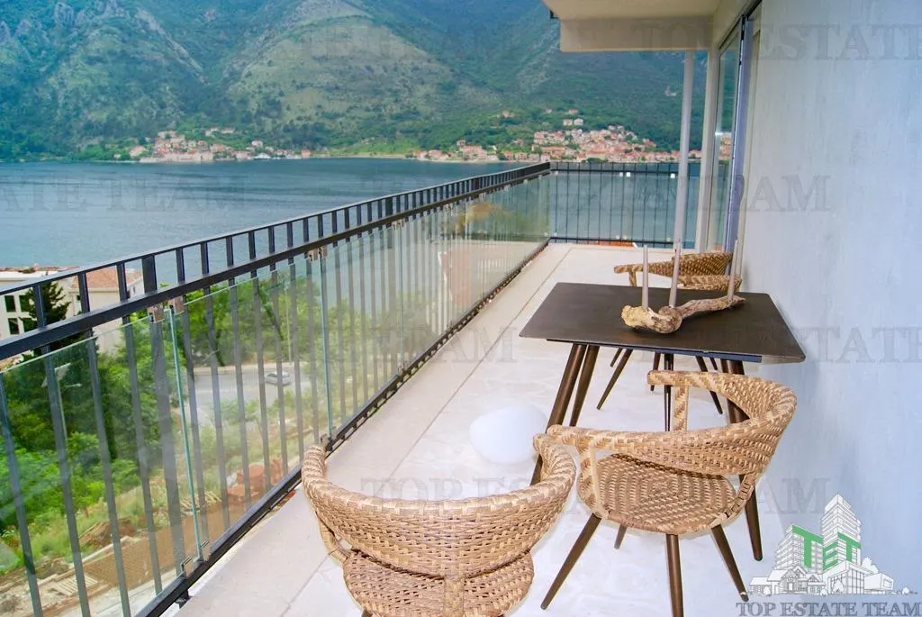 Apartament de vanzare in Kotor Muntenegru - foto 1