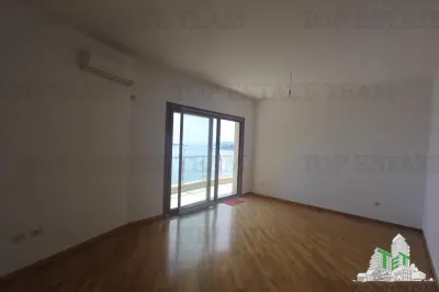 Apartment for Sale in Budva, Montenegro - foto 10