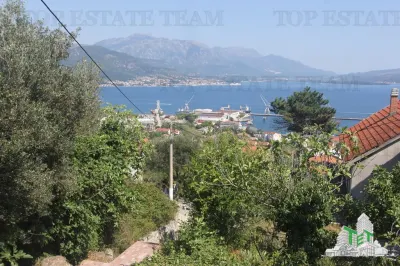 Casa de vanzare in Herceg-Novi Muntenegru - foto 1