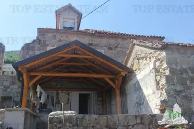 Casa de vanzare in Herceg-Novi Muntenegru - foto 3