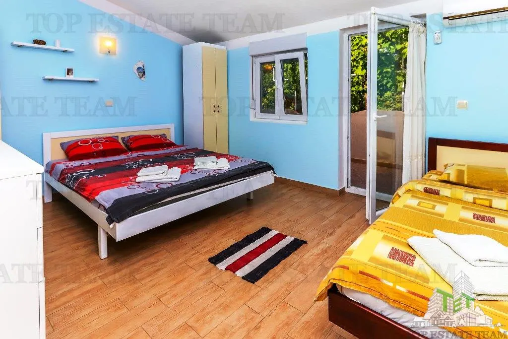 Casa de vanzare in Kotor Muntenegru - foto 5